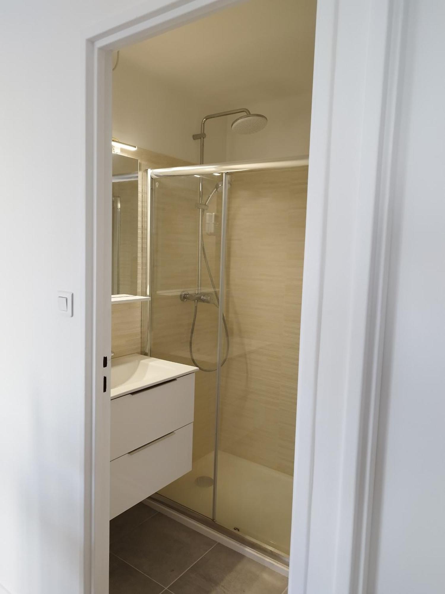 Appartement Traversant 2 Chambres Аячо Екстериор снимка