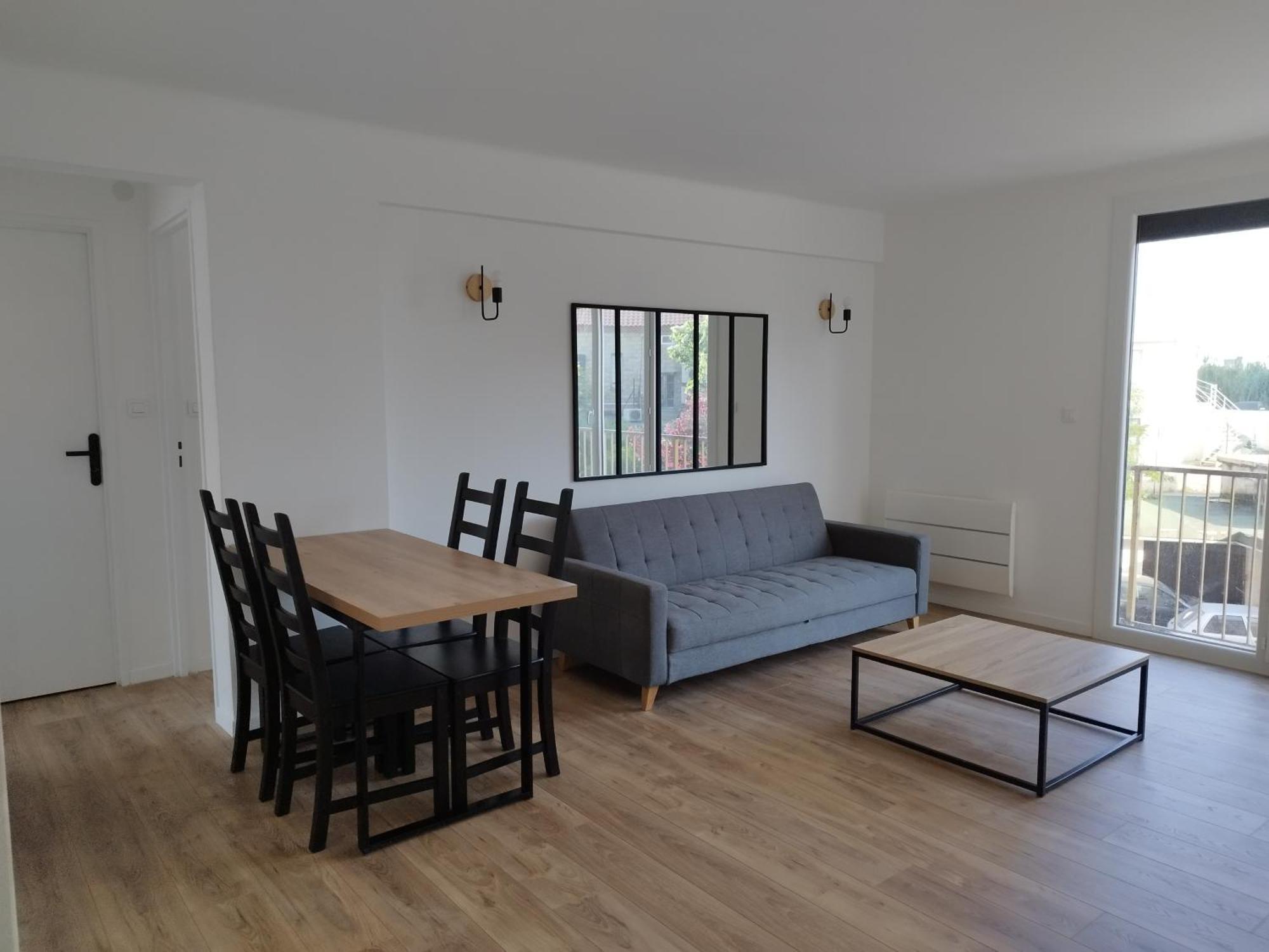 Appartement Traversant 2 Chambres Аячо Екстериор снимка