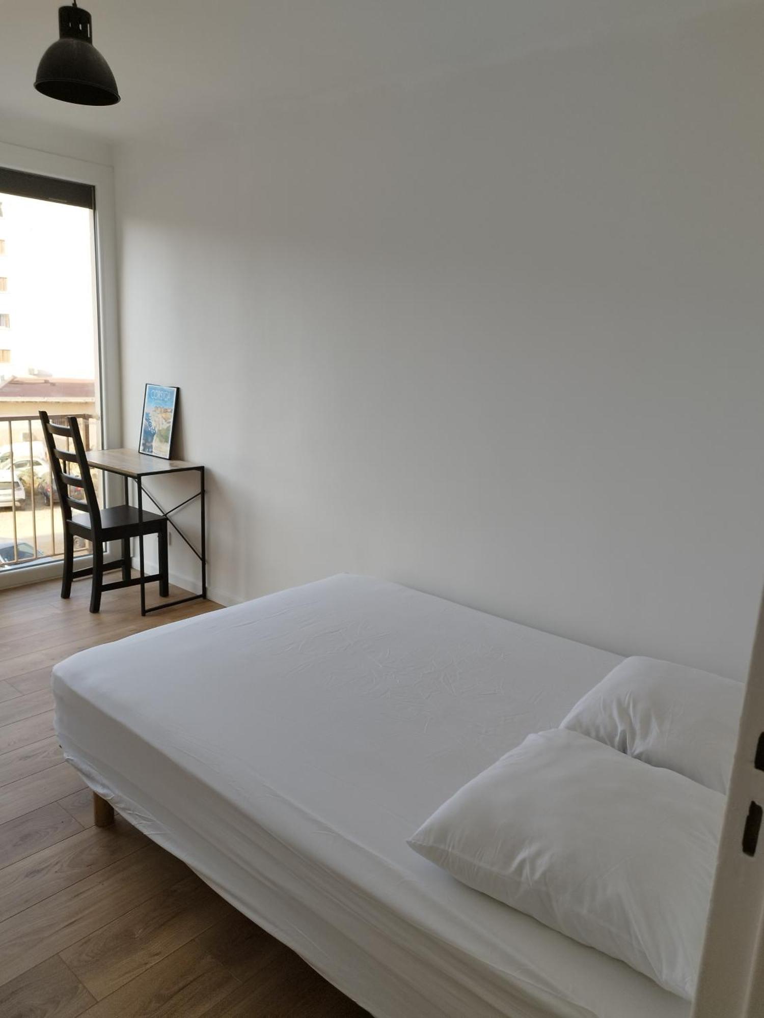 Appartement Traversant 2 Chambres Аячо Екстериор снимка